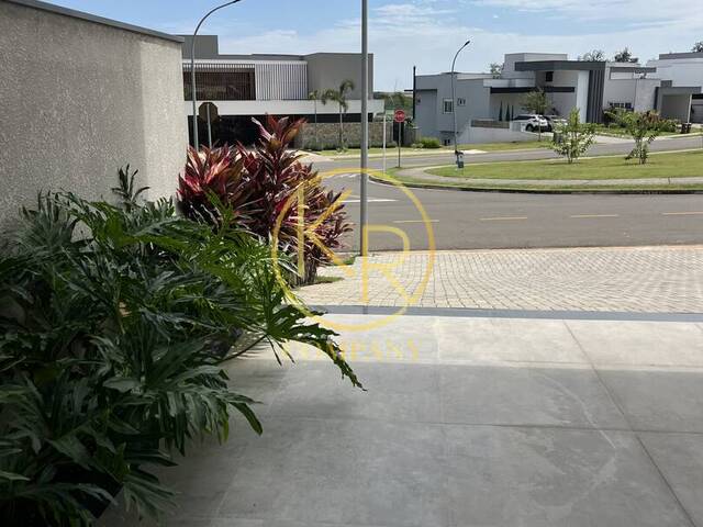#118 - Casa em condomínio para Venda em Votorantim - SP