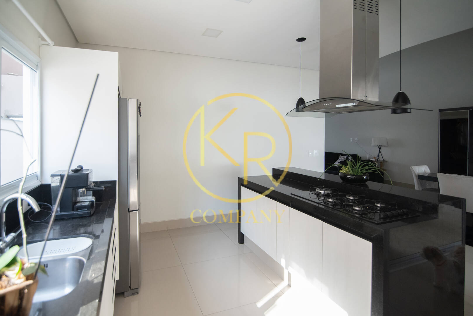Casa de Condomínio à venda com 3 quartos, 323m² - Foto 19