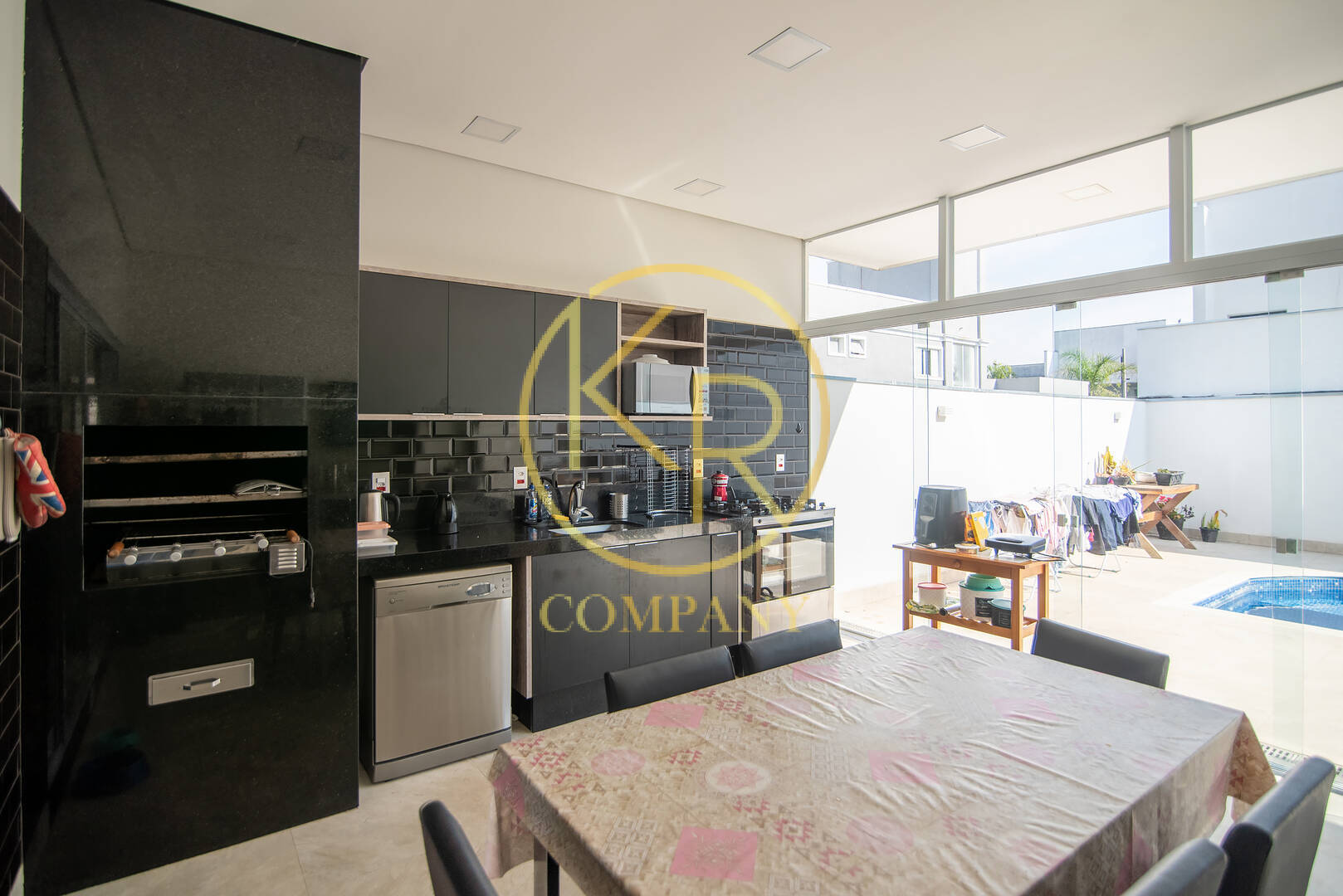 Casa de Condomínio à venda com 3 quartos, 323m² - Foto 27